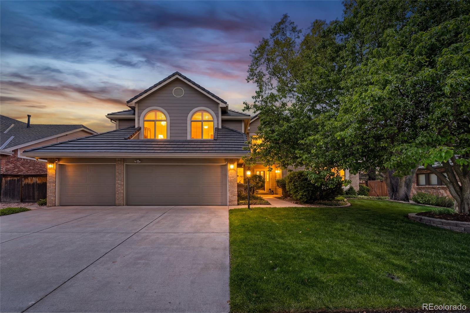 MLS Image #1 for 5860 s quintero circle,centennial, Colorado