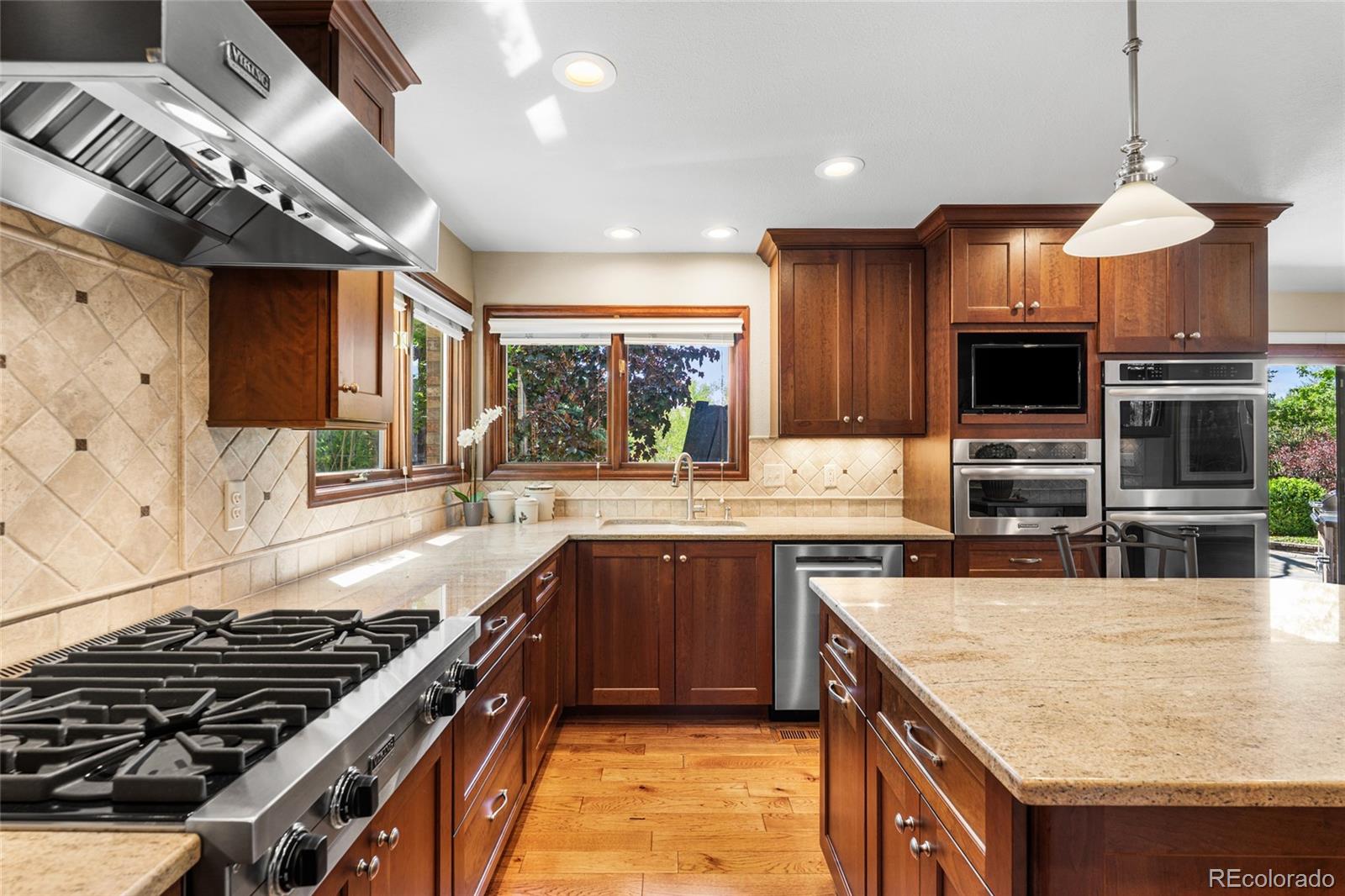 MLS Image #16 for 5860 s quintero circle,centennial, Colorado
