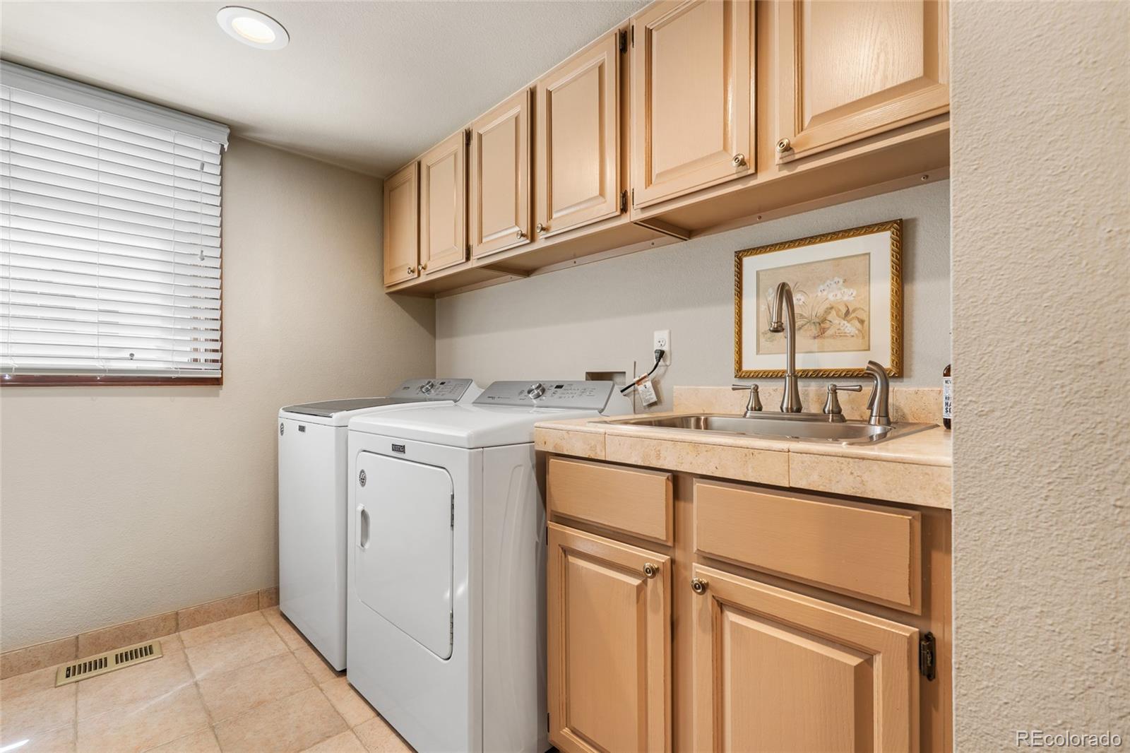 MLS Image #23 for 5860 s quintero circle,centennial, Colorado