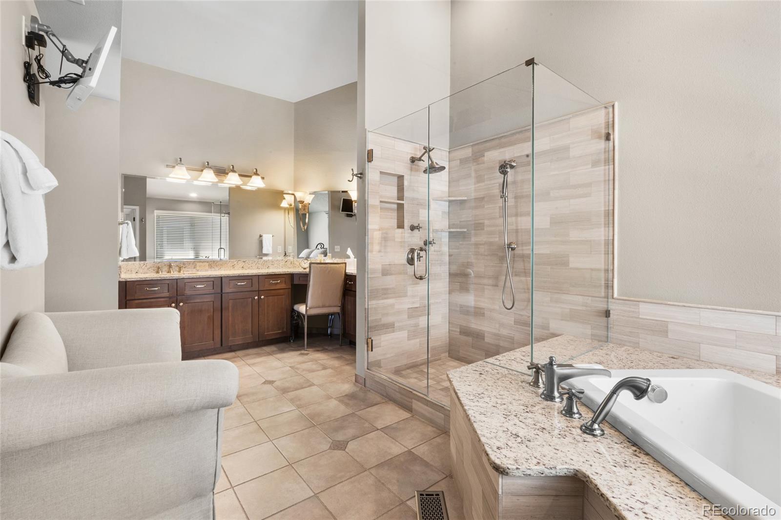 MLS Image #33 for 5860 s quintero circle,centennial, Colorado