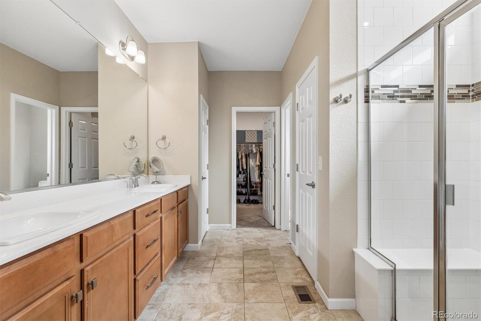 MLS Image #14 for 8416  arapahoe peak street,littleton, Colorado