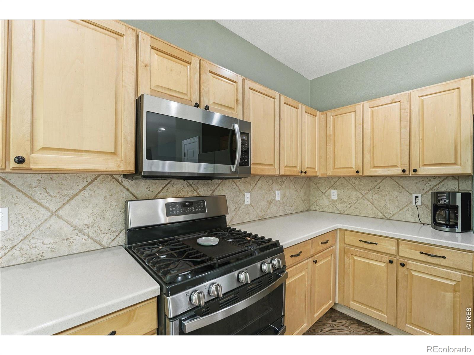 MLS Image #9 for 651  americana road,longmont, Colorado