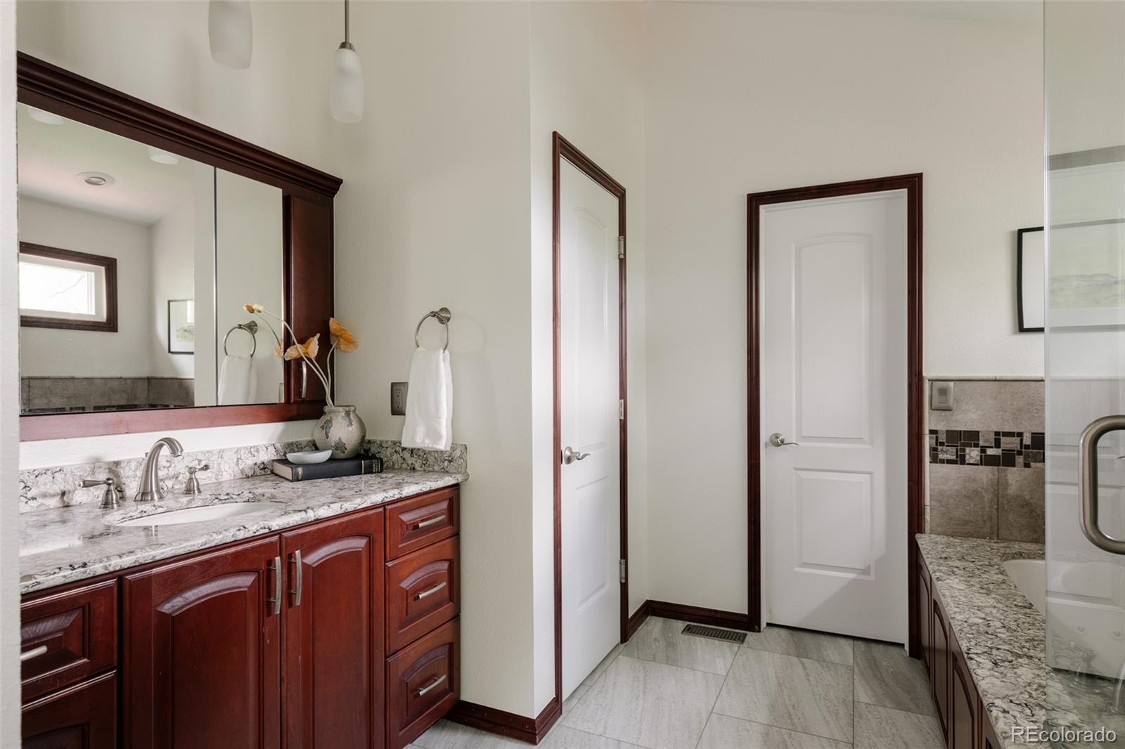 MLS Image #16 for 284 s lark avenue,louisville, Colorado