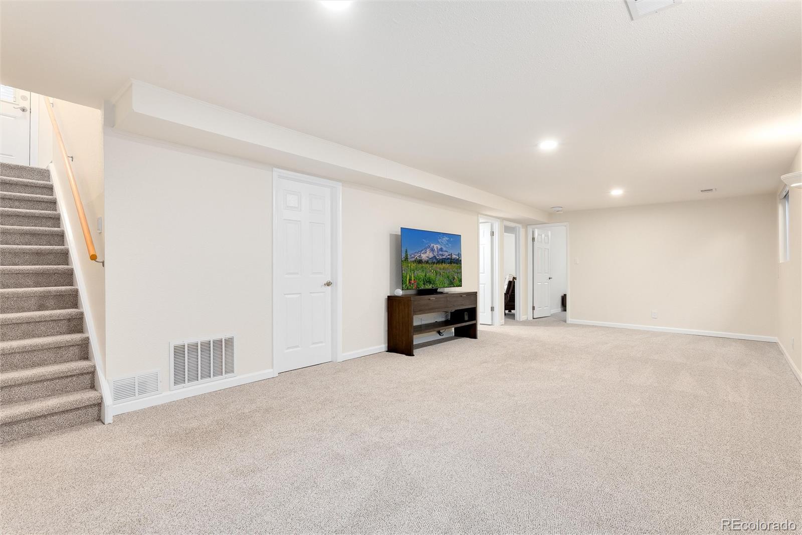 MLS Image #22 for 6801 s marion circle,centennial, Colorado