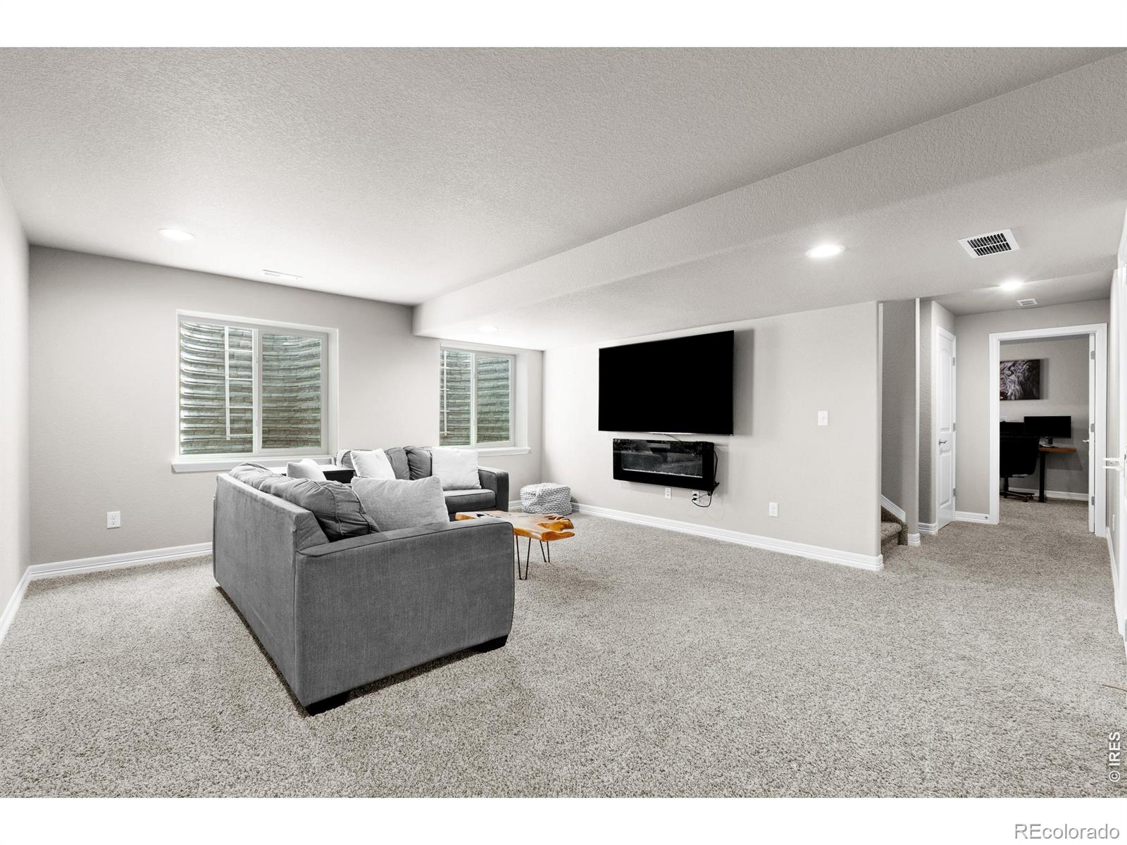 MLS Image #29 for 1430  larimer ridge parkway,timnath, Colorado