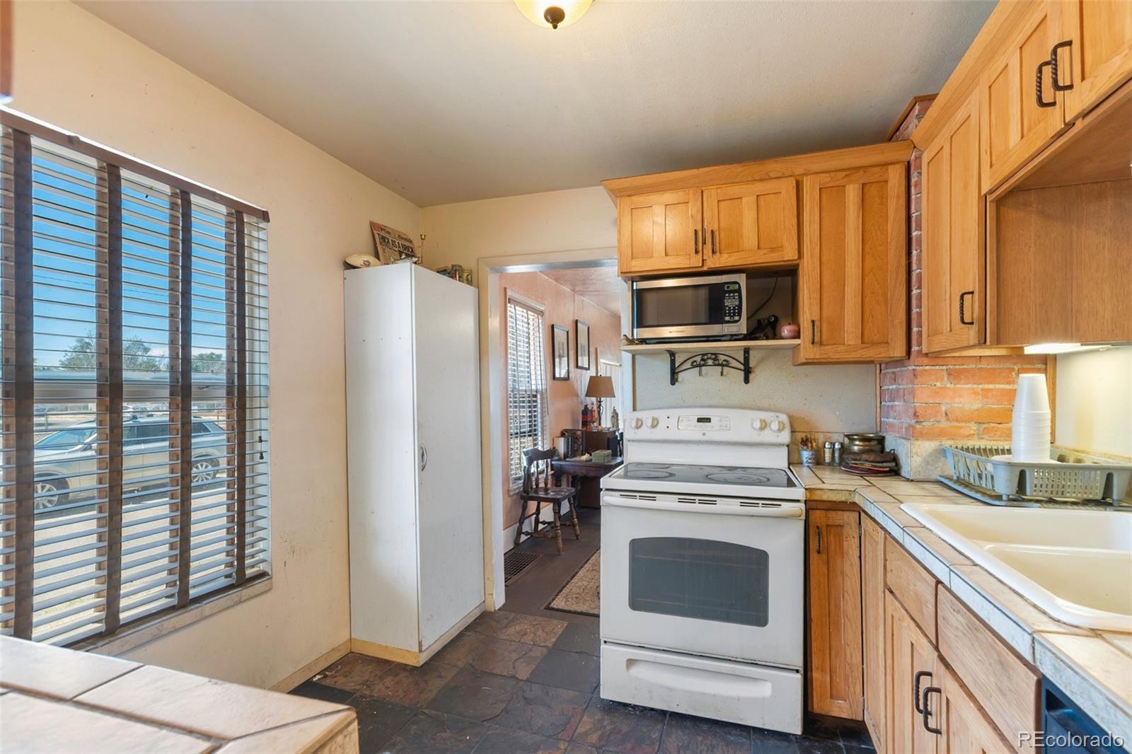 MLS Image #7 for 1020 w arroyo ,pueblo, Colorado