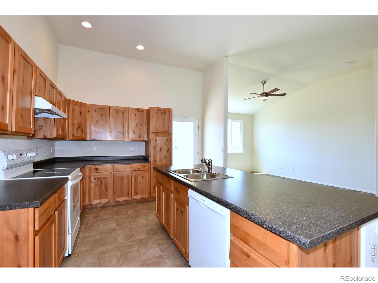 MLS Image #21 for 5020  tangerine street,johnstown, Colorado