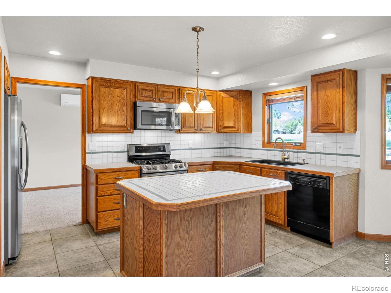 MLS Image #13 for 930  grouse circle,fort collins, Colorado
