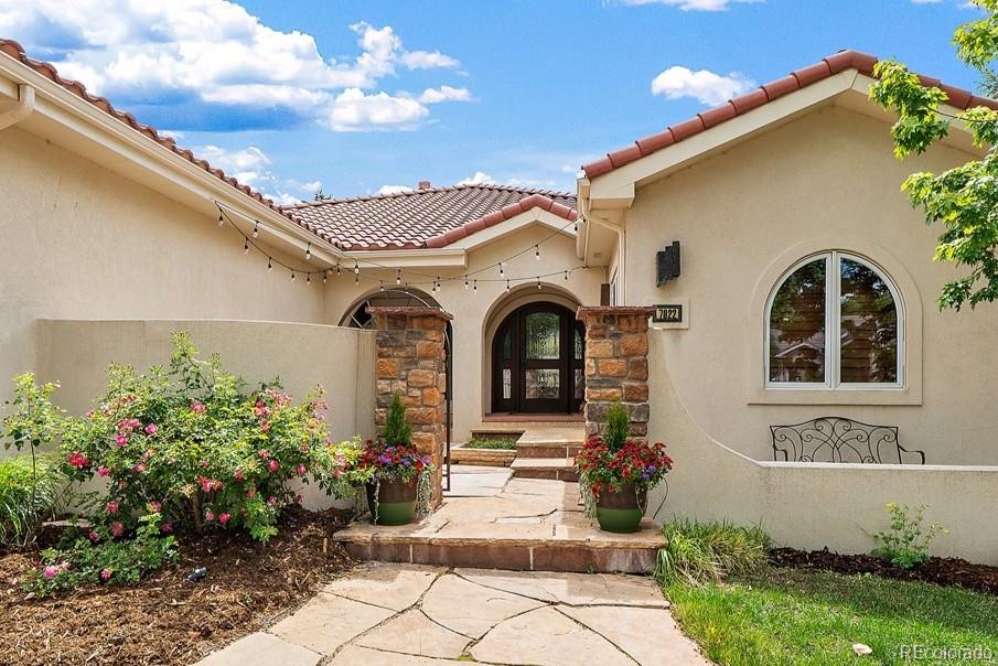 MLS Image #4 for 7022  secrest court,arvada, Colorado