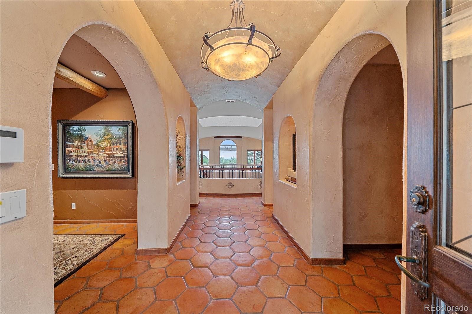 MLS Image #5 for 7022  secrest court,arvada, Colorado
