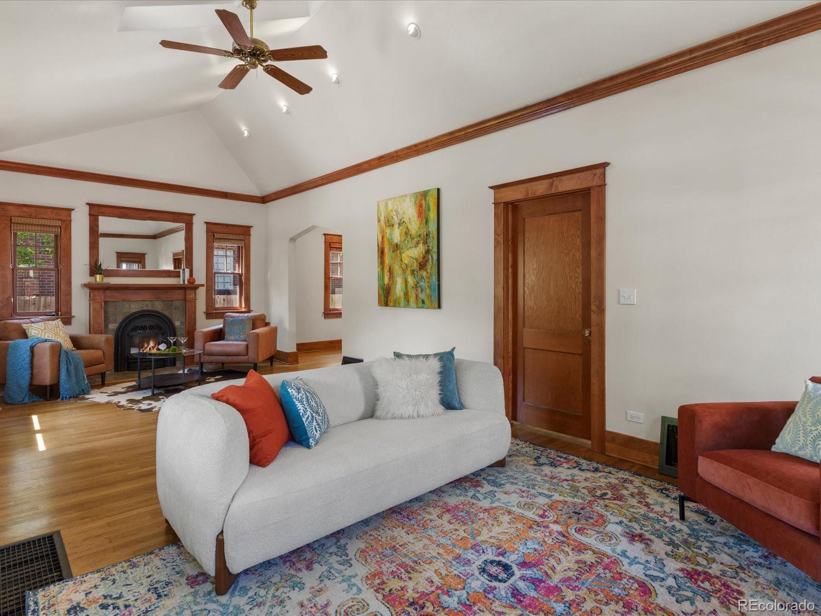 MLS Image #10 for 2265  ivanhoe street,denver, Colorado