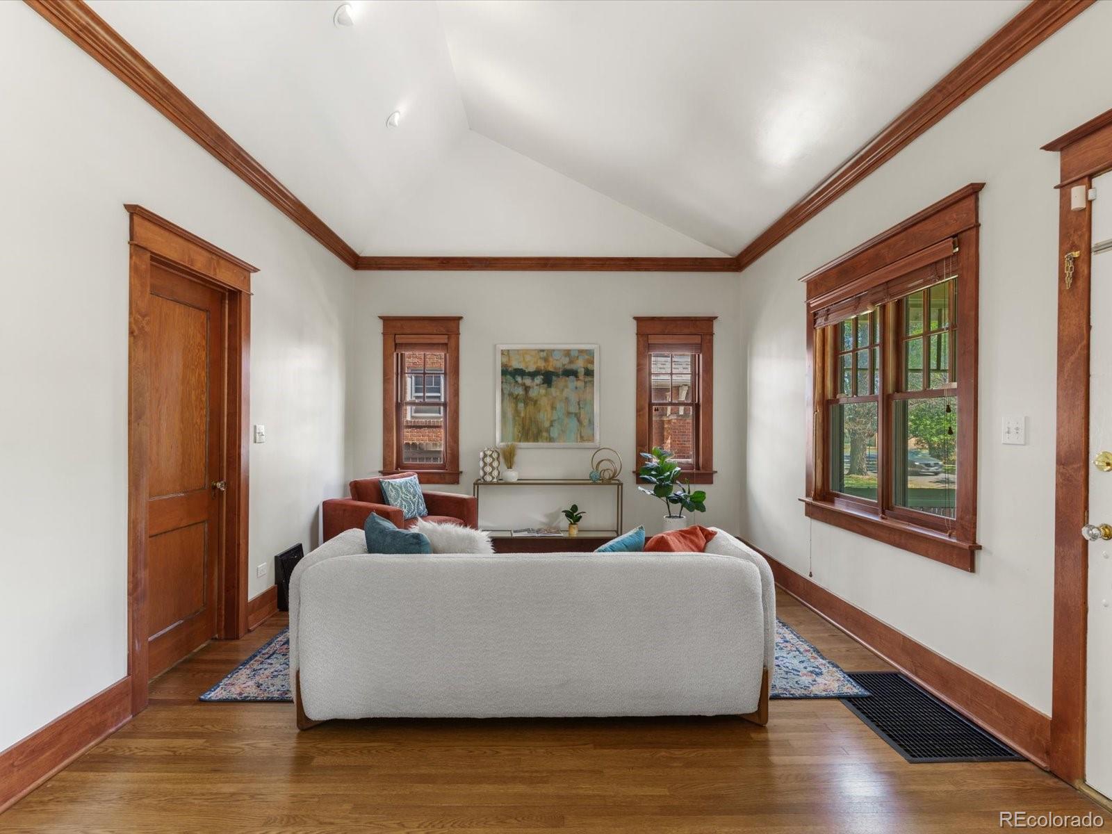 MLS Image #9 for 2265  ivanhoe street,denver, Colorado