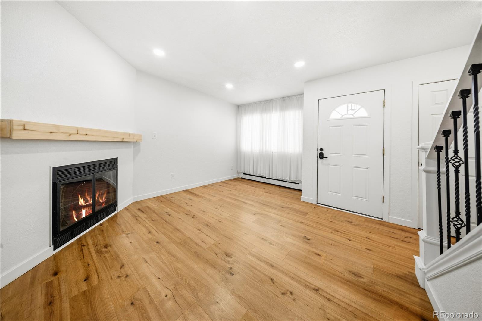 MLS Image #2 for 7836  monaco street,commerce city, Colorado