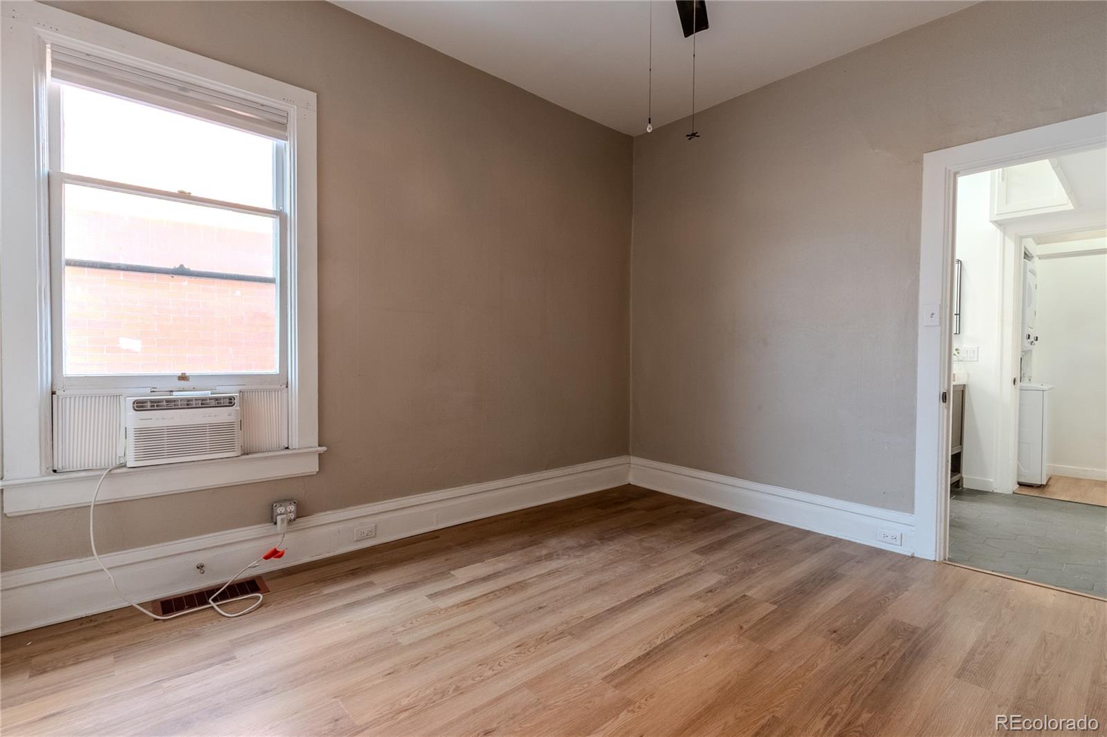 MLS Image #15 for 342 s lincoln street,denver, Colorado