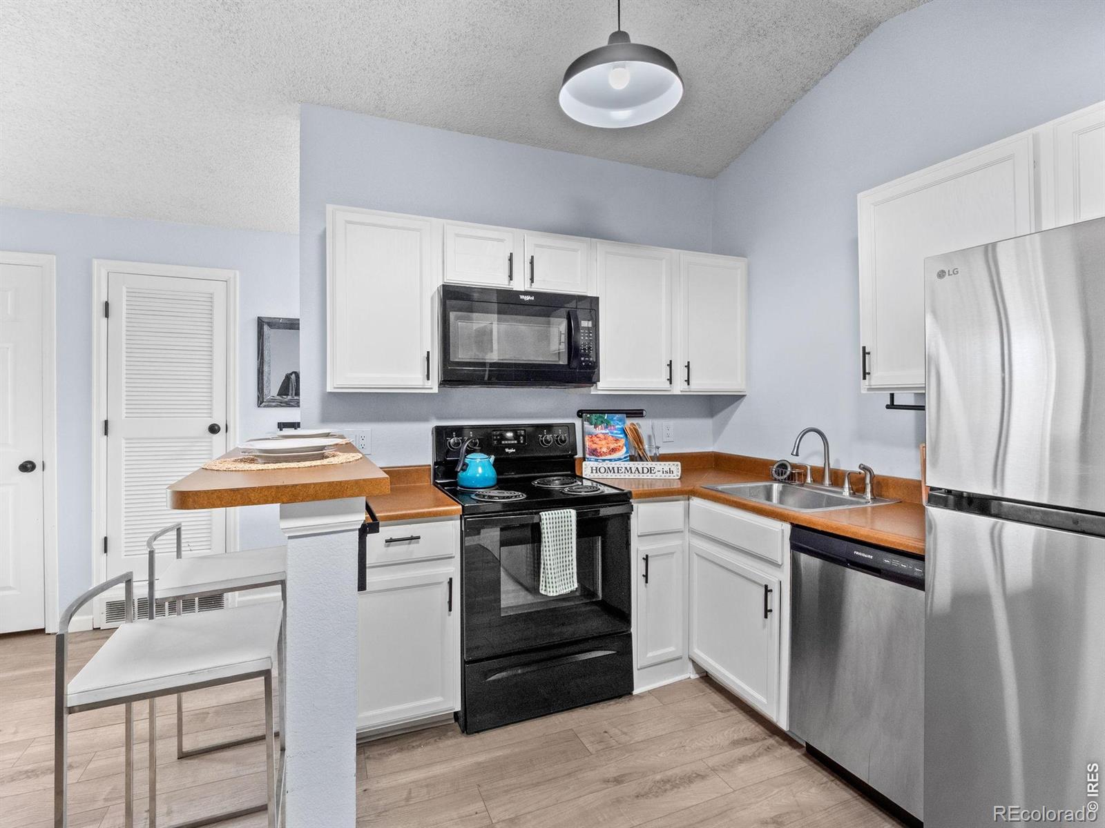MLS Image #4 for 5620 w 80th place 74,arvada, Colorado
