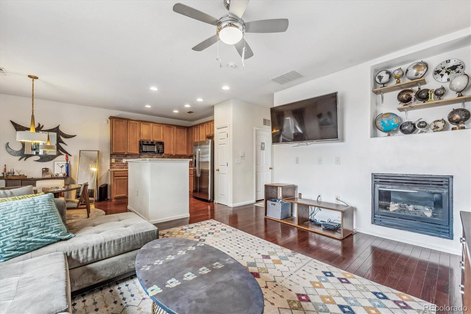 MLS Image #5 for 13042  grant circle c,thornton, Colorado