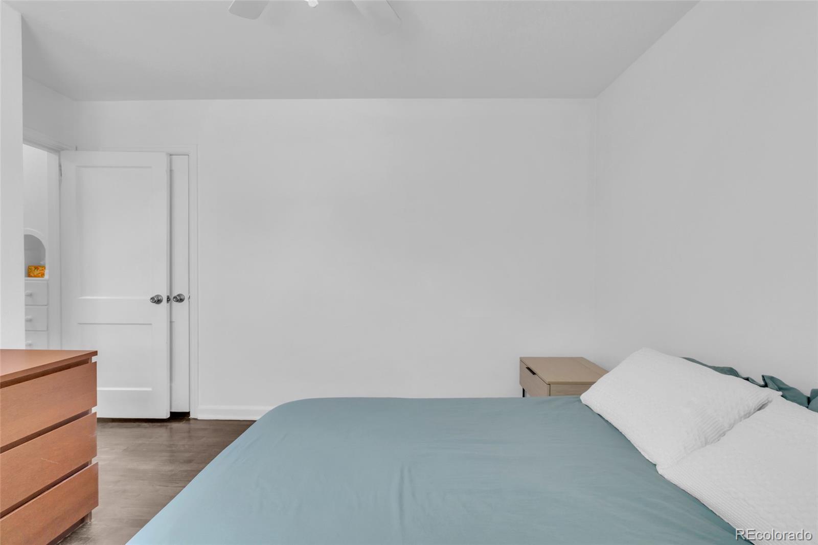 MLS Image #14 for 790 s eliot street,denver, Colorado