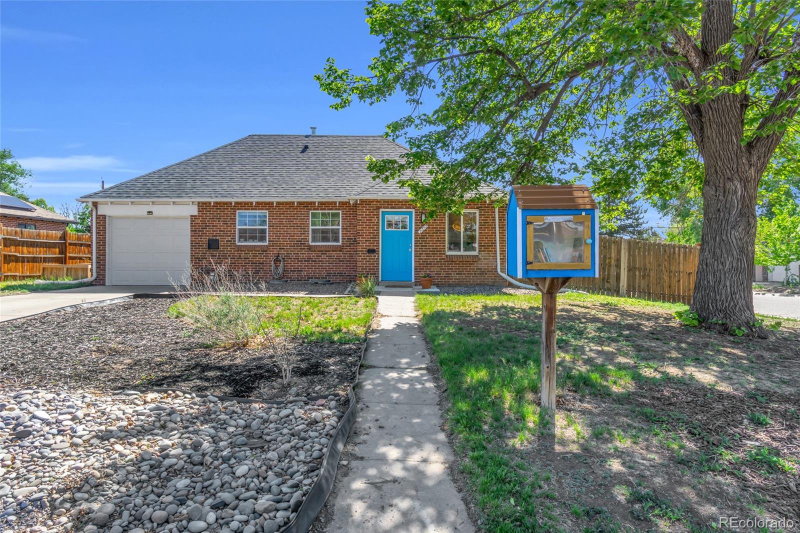 MLS Image #20 for 790 s eliot street,denver, Colorado