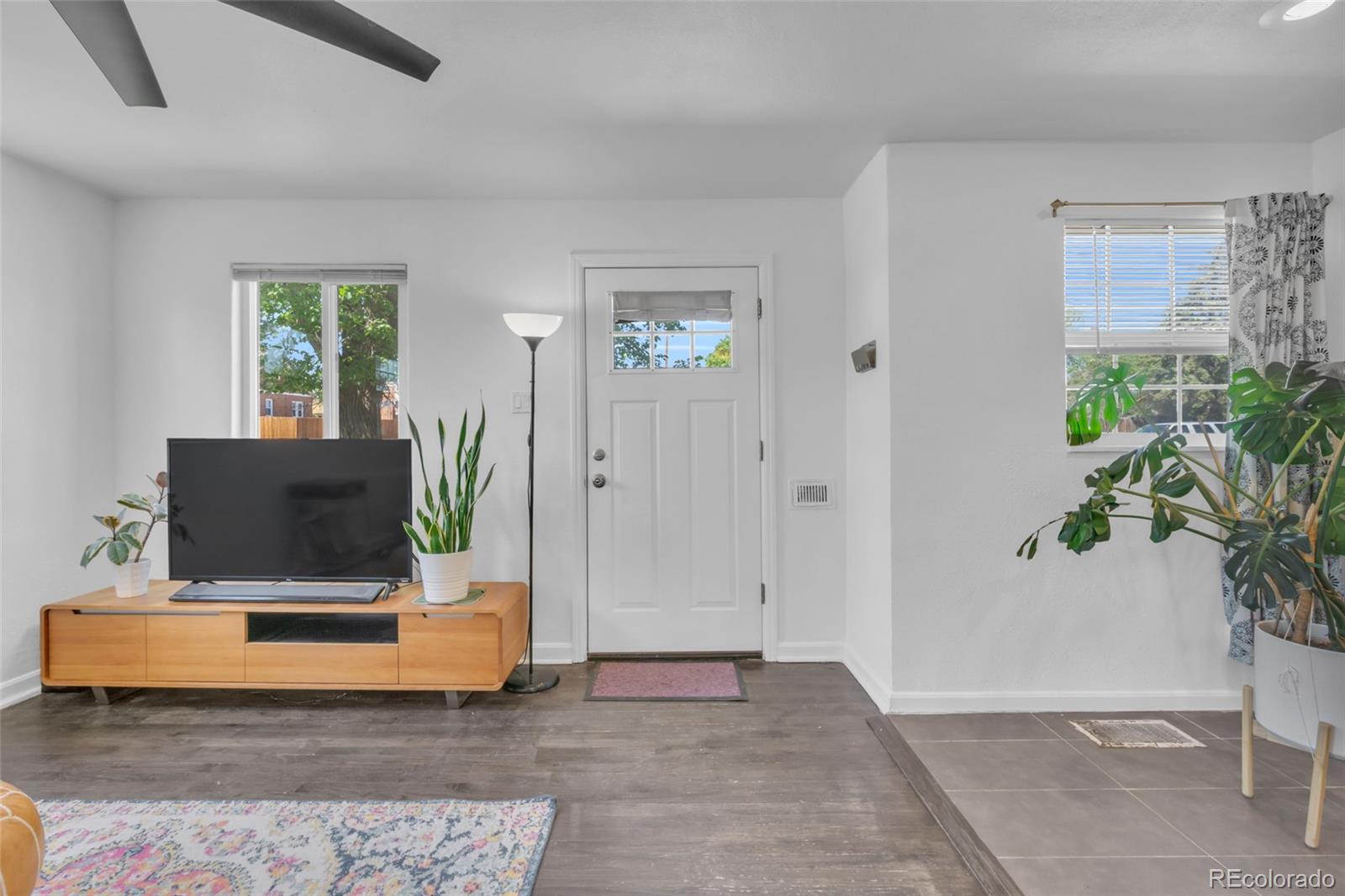 MLS Image #3 for 790 s eliot street,denver, Colorado