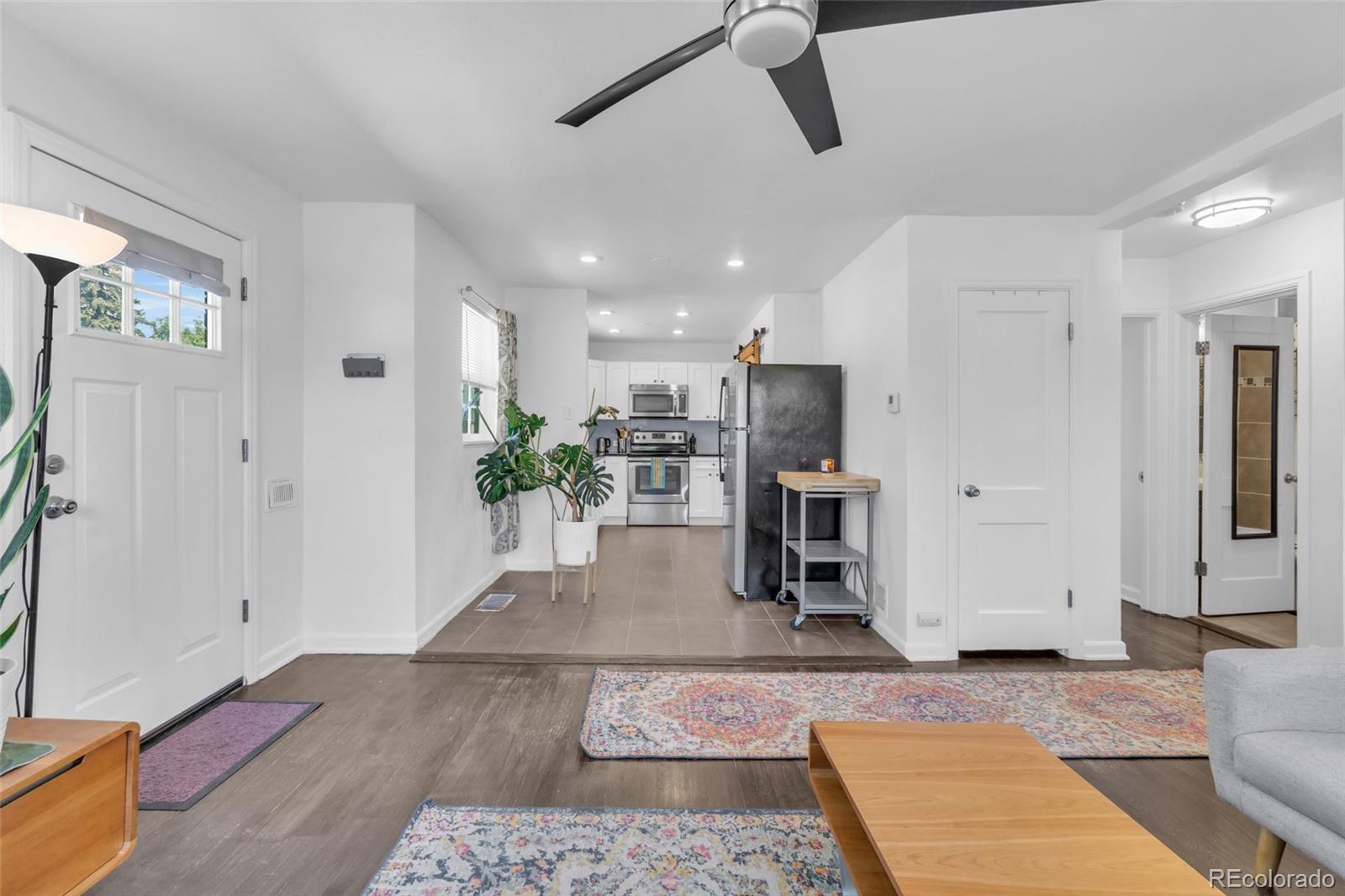 MLS Image #5 for 790 s eliot street,denver, Colorado
