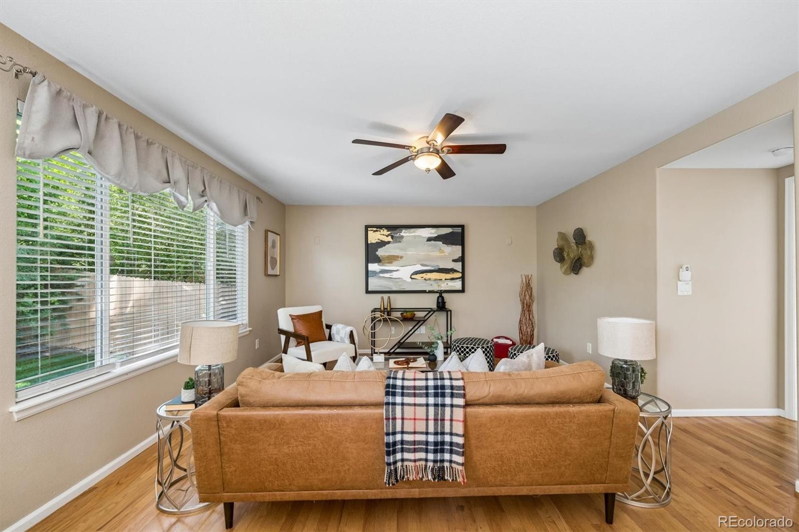 MLS Image #10 for 5652 s yakima way,aurora, Colorado