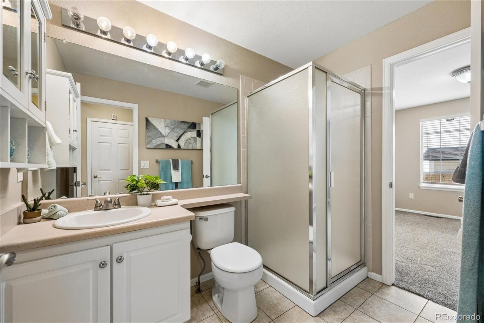 MLS Image #14 for 5652 s yakima way,aurora, Colorado