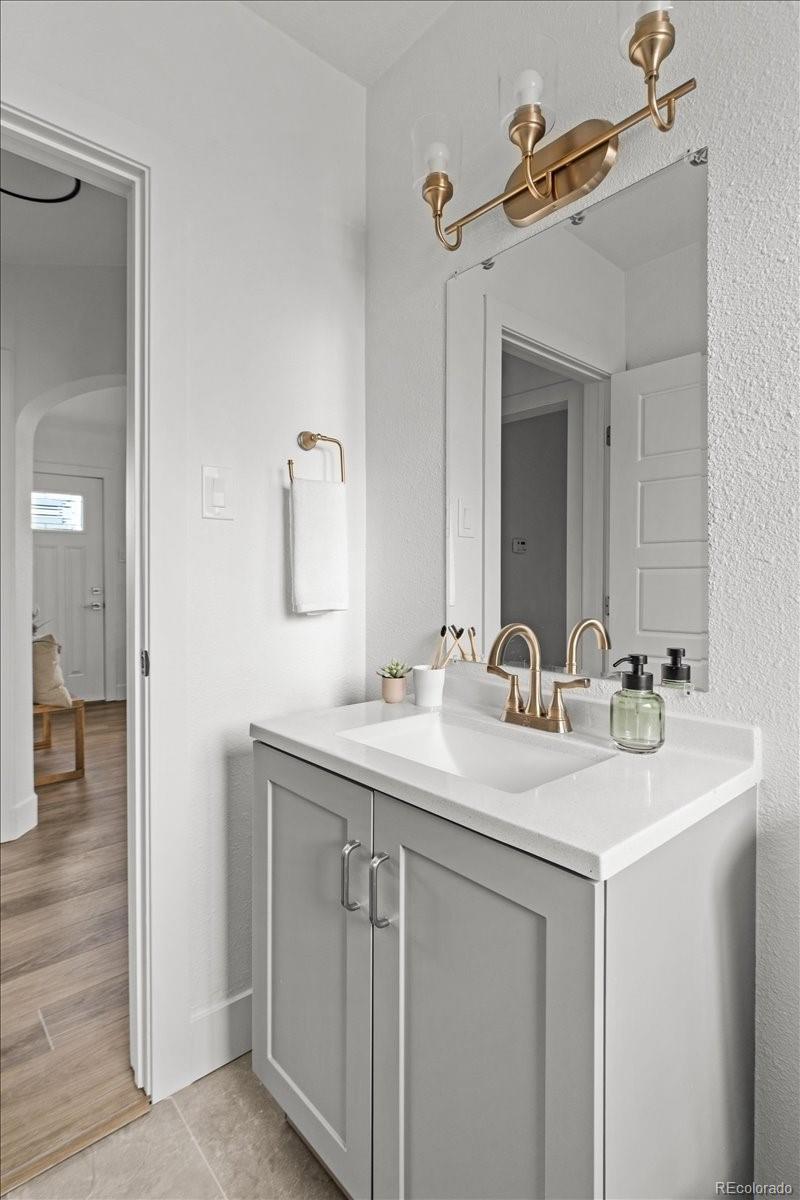 MLS Image #29 for 3235  albion street,denver, Colorado