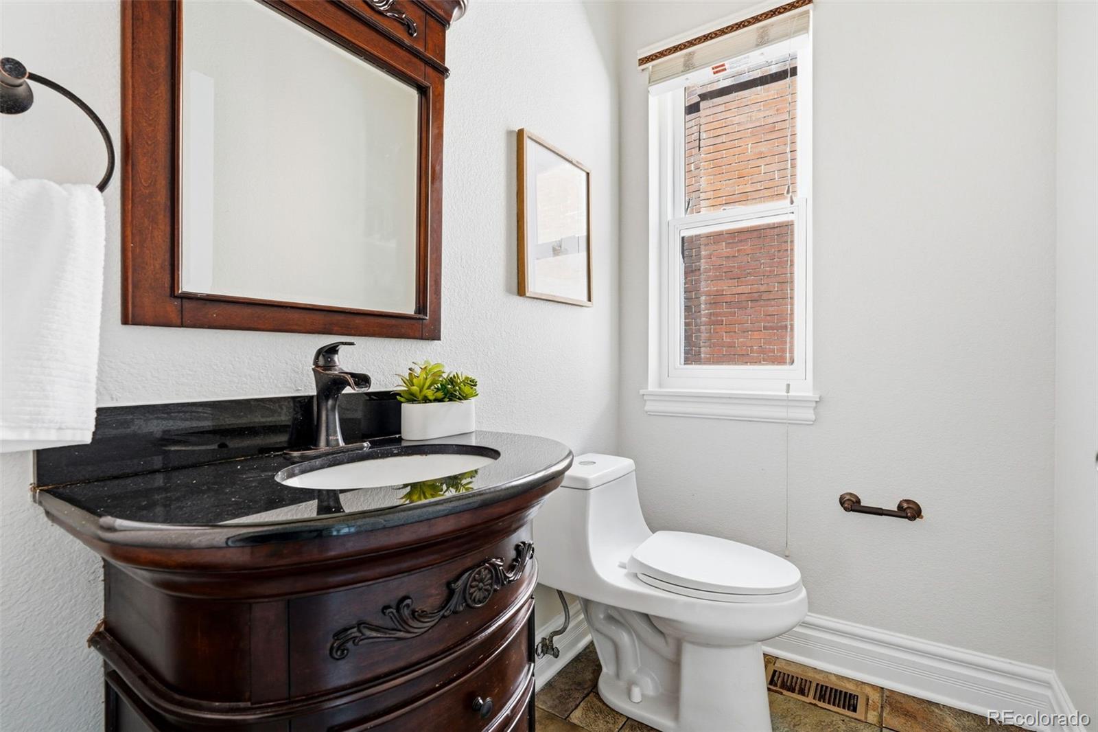 MLS Image #14 for 229  bannock street,denver, Colorado