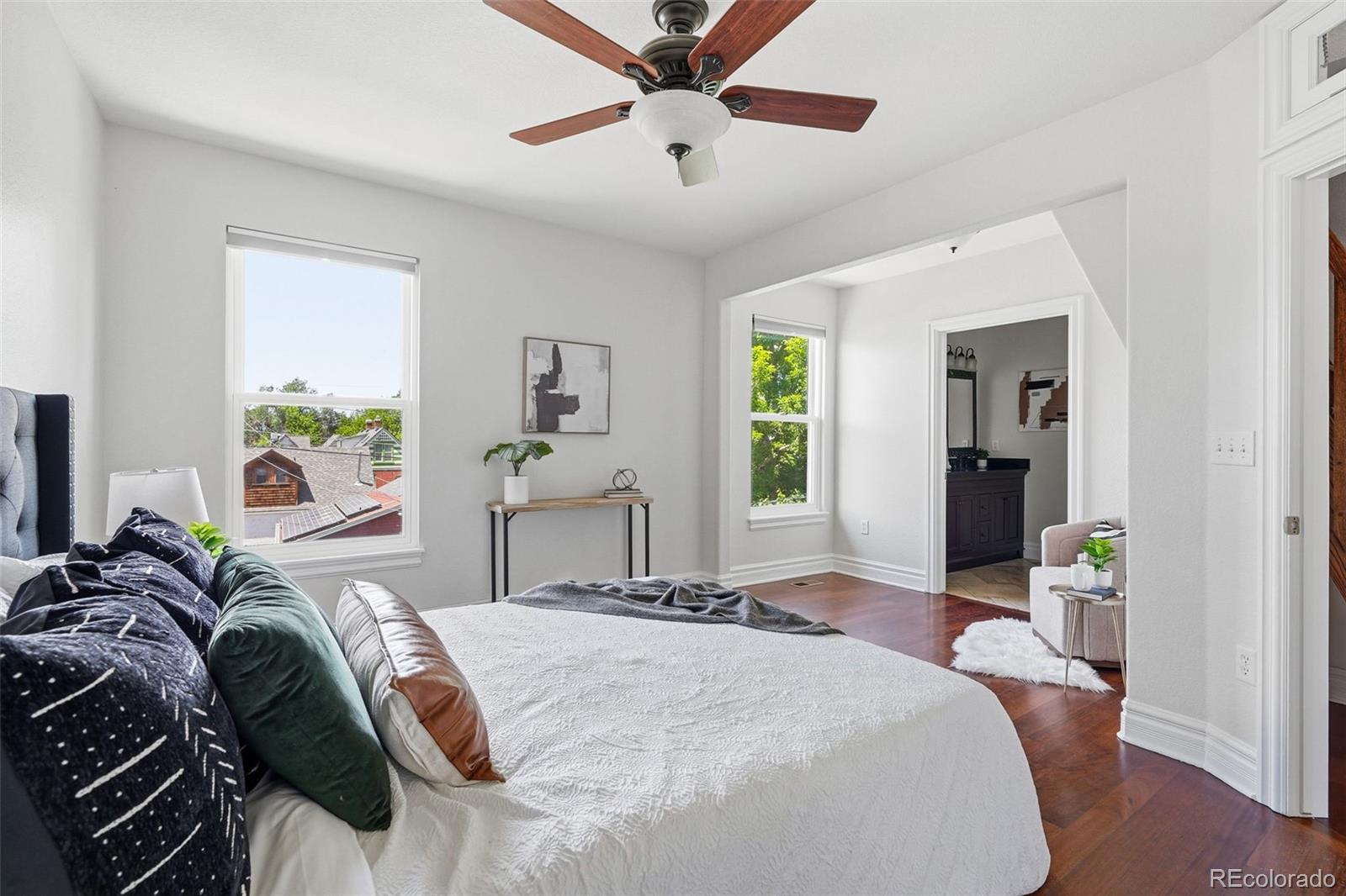 MLS Image #16 for 229  bannock street,denver, Colorado
