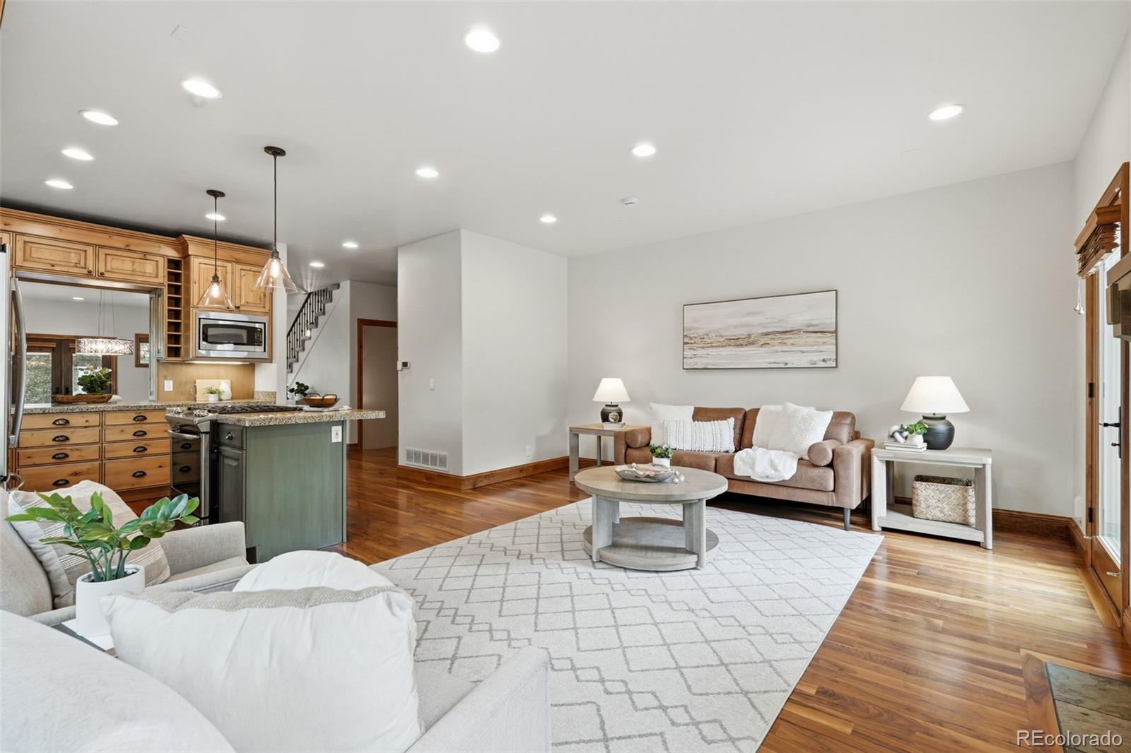 MLS Image #12 for 2196 s washington street,denver, Colorado