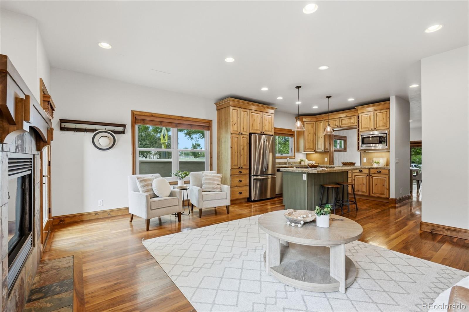 MLS Image #13 for 2196 s washington street,denver, Colorado