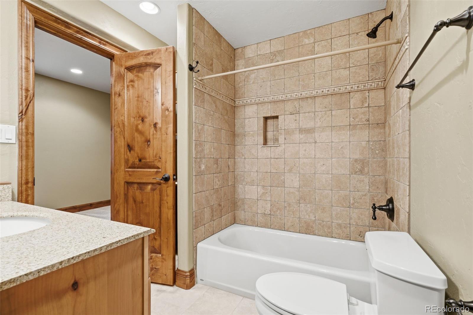 MLS Image #35 for 2196 s washington street,denver, Colorado
