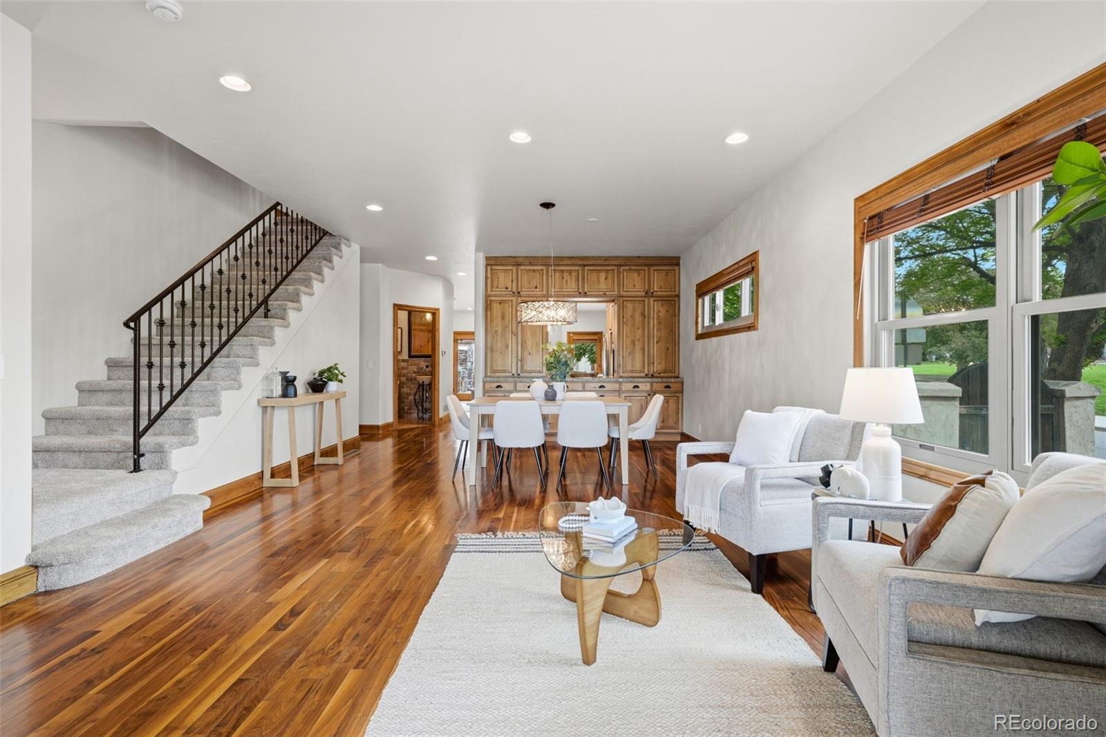 MLS Image #4 for 2196 s washington street,denver, Colorado