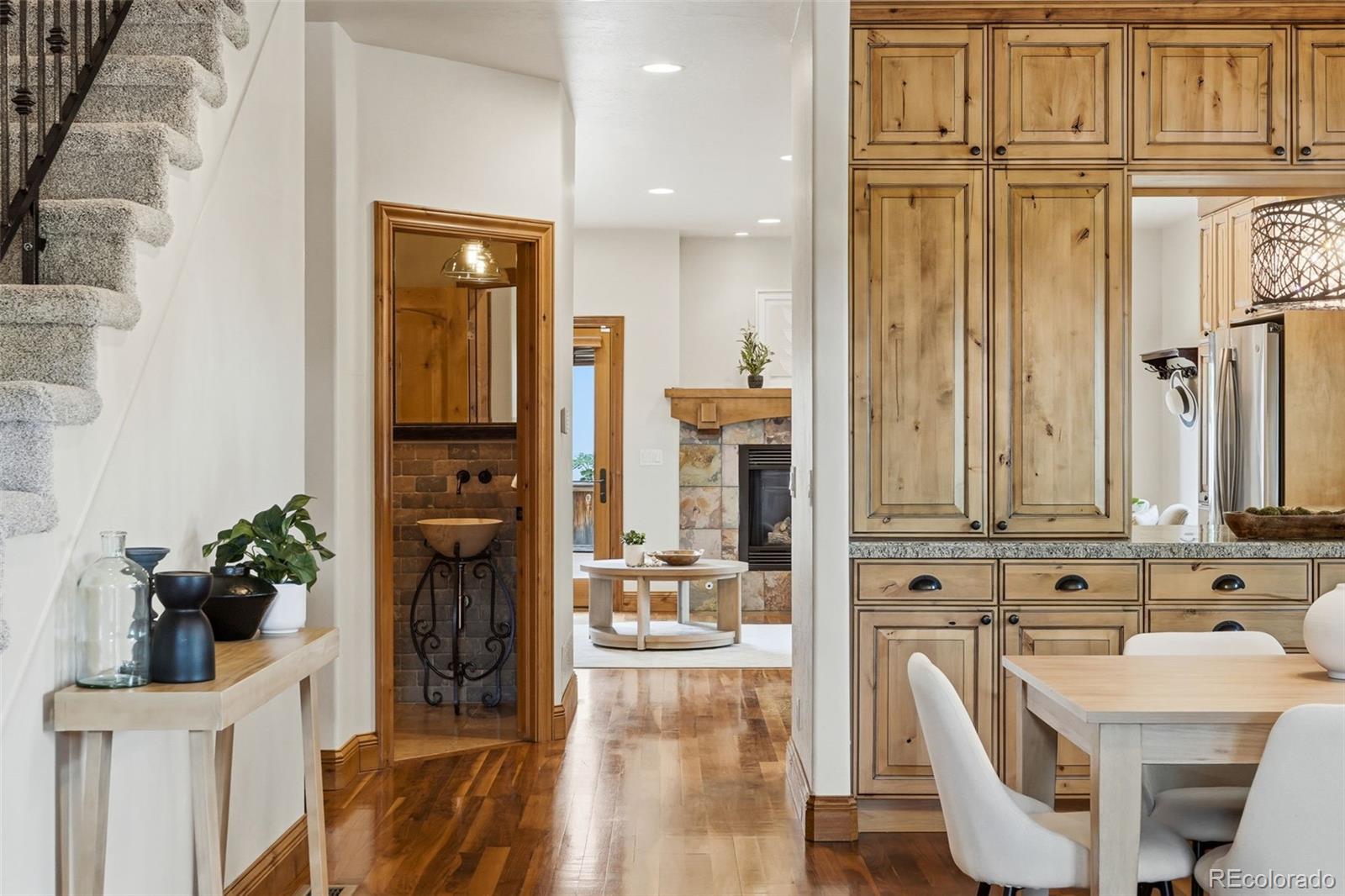 MLS Image #7 for 2196 s washington street,denver, Colorado