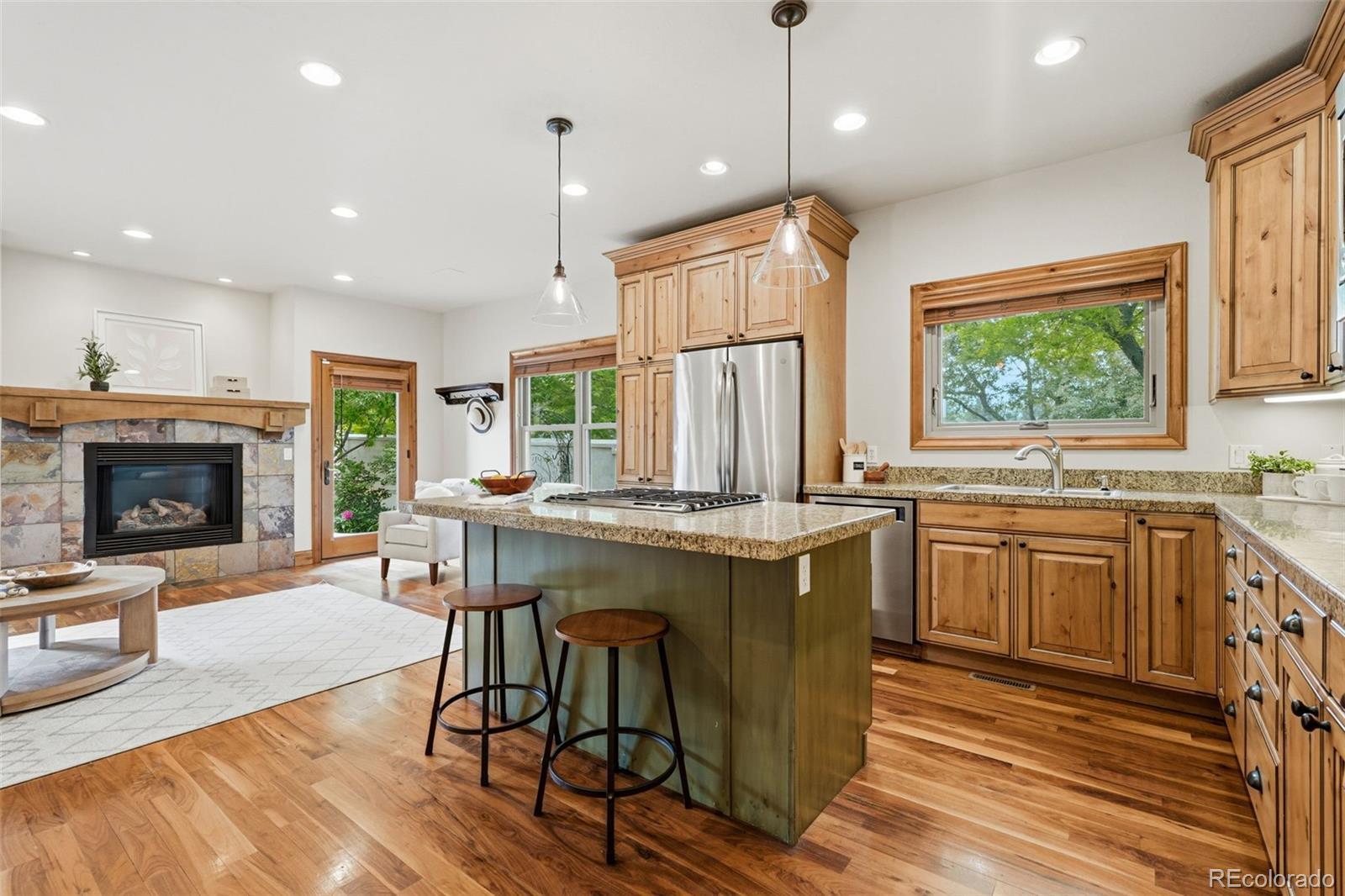 MLS Image #8 for 2196 s washington street,denver, Colorado