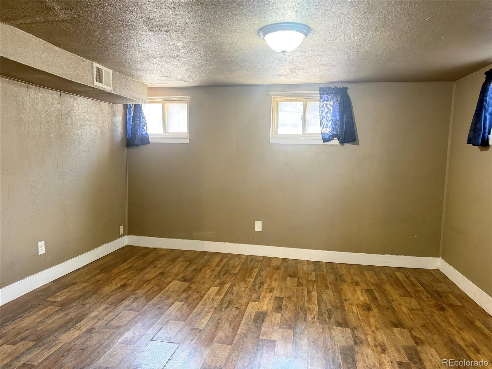 MLS Image #11 for 3837 w bayaud avenue,denver, Colorado