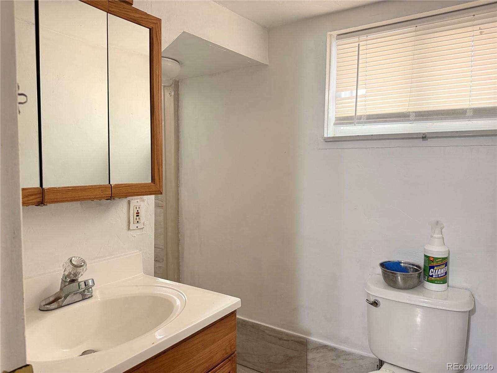 MLS Image #14 for 3837 w bayaud avenue,denver, Colorado