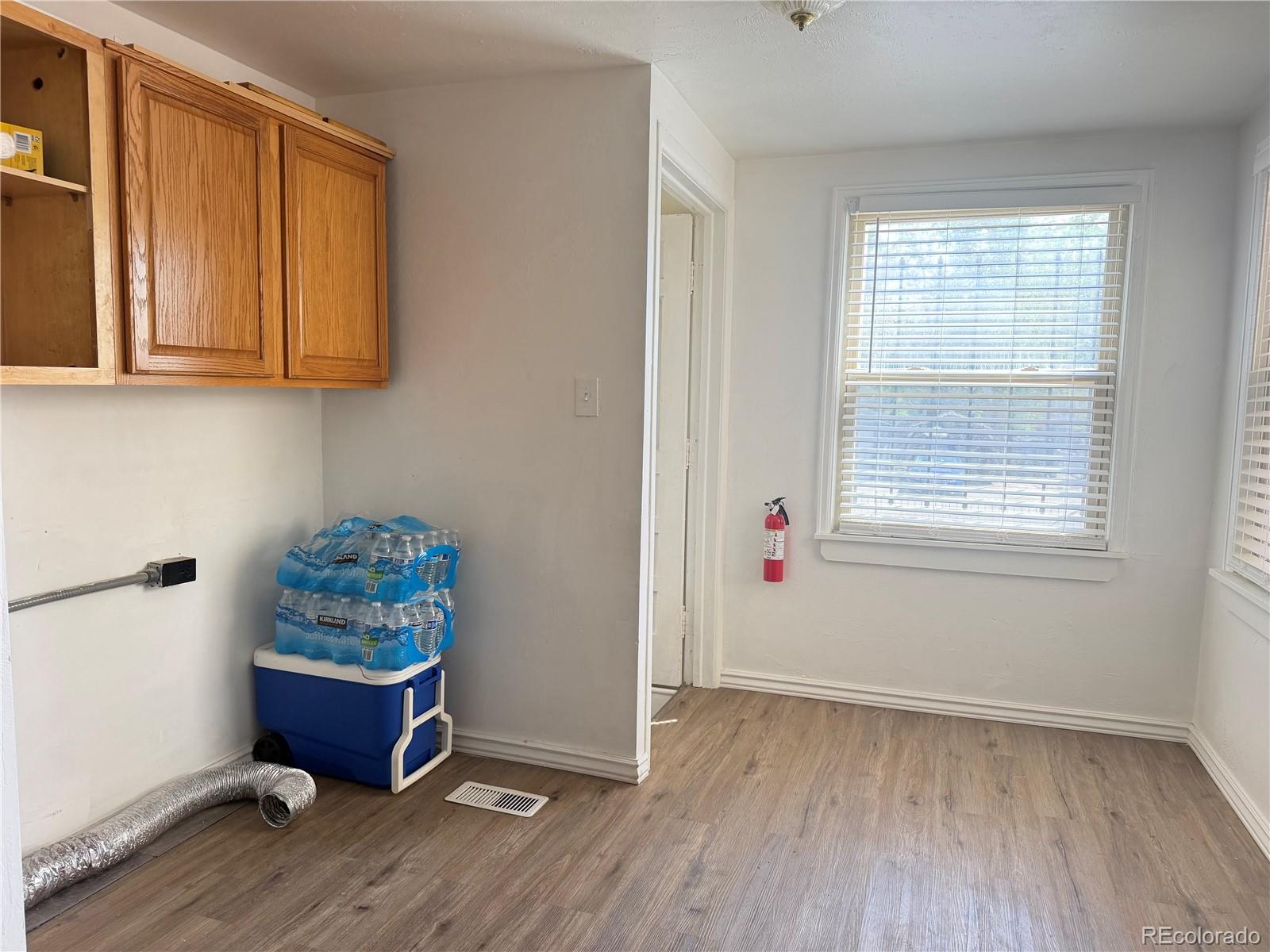 MLS Image #5 for 3837 w bayaud avenue,denver, Colorado