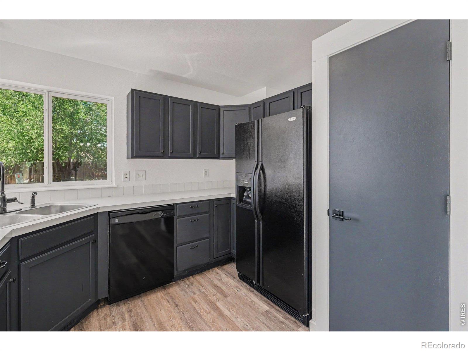 MLS Image #7 for 943  eagle drive,loveland, Colorado