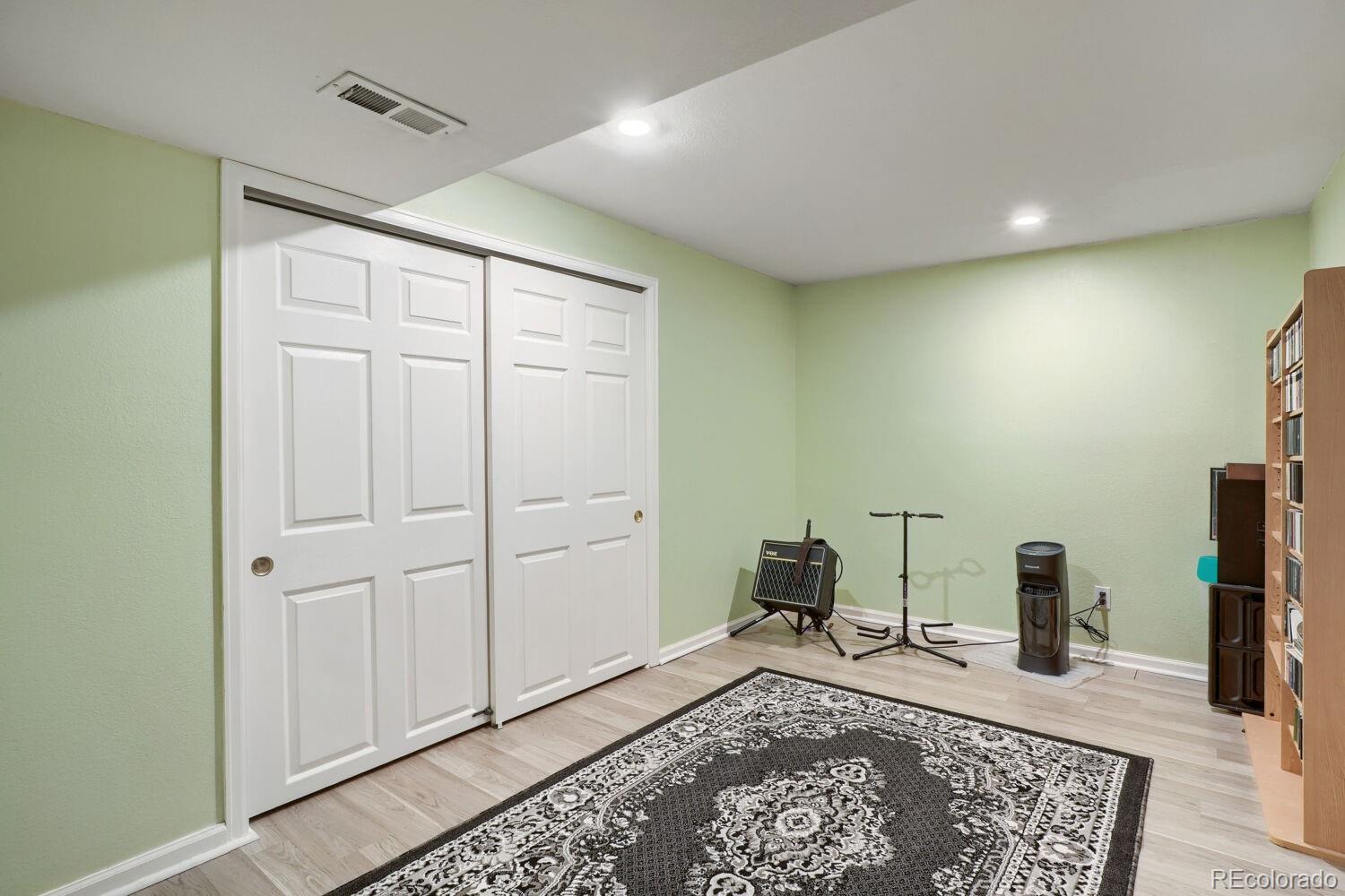 MLS Image #10 for 5421 w geddes place,littleton, Colorado