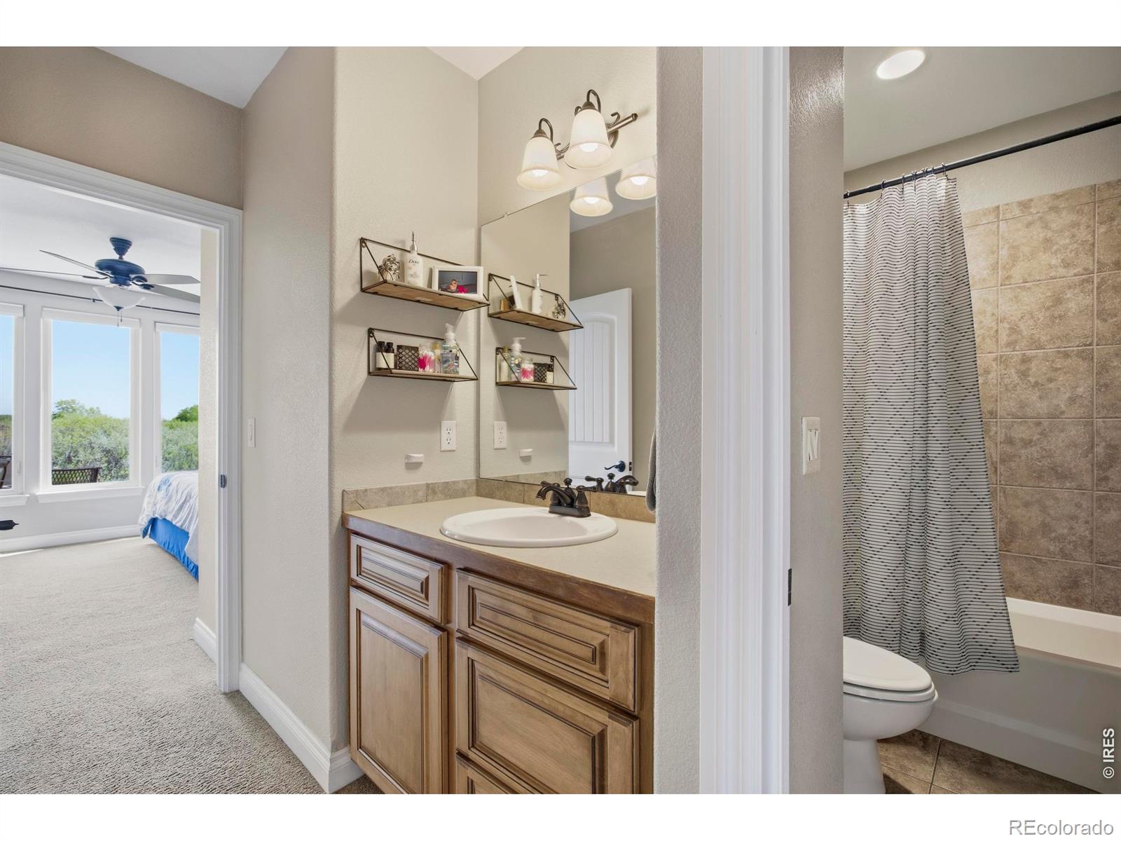 MLS Image #39 for 404  split rock drive,loveland, Colorado