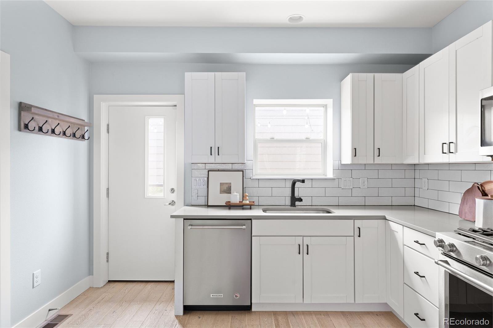MLS Image #10 for 4400 e bails place,denver, Colorado