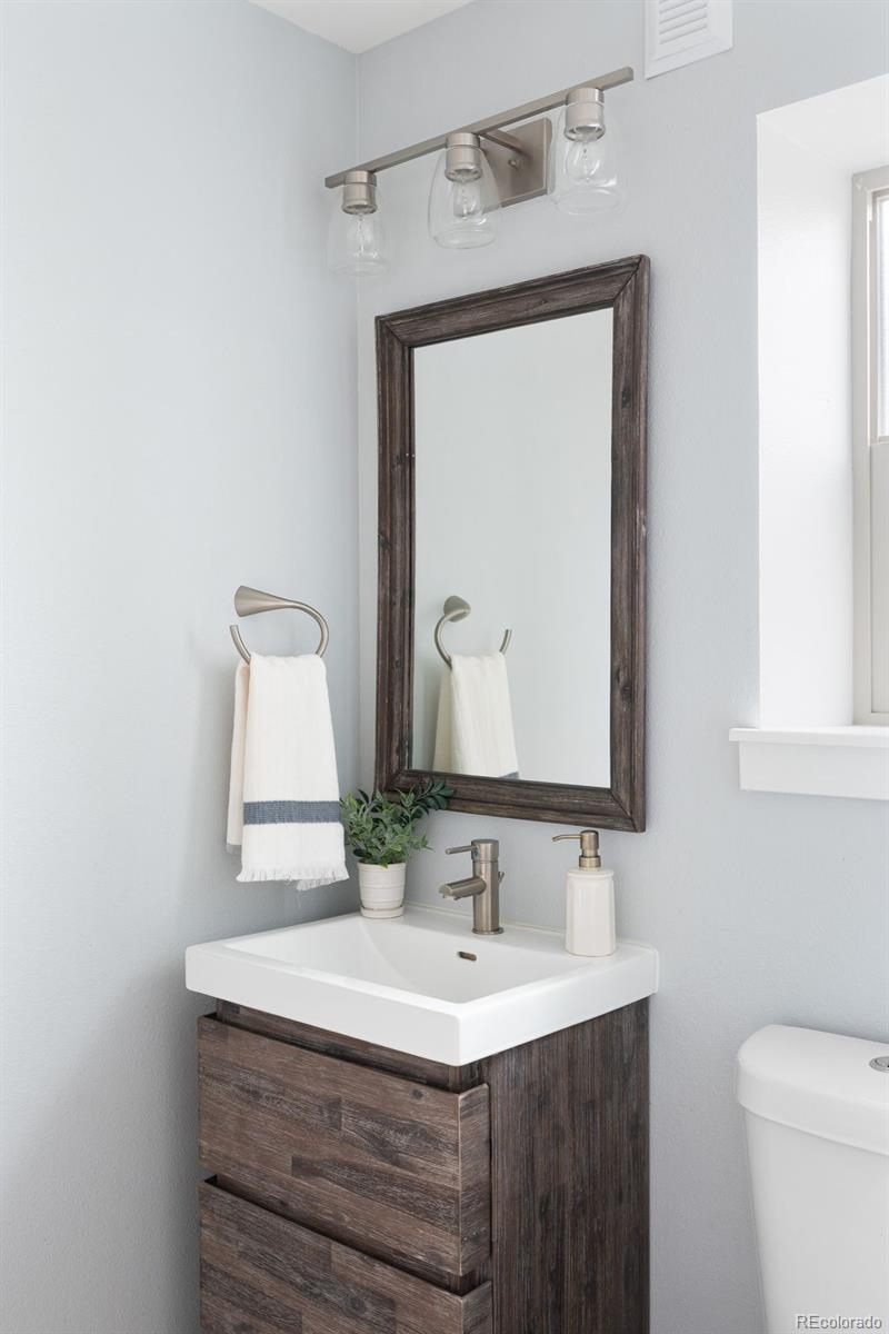 MLS Image #13 for 4400 e bails place,denver, Colorado