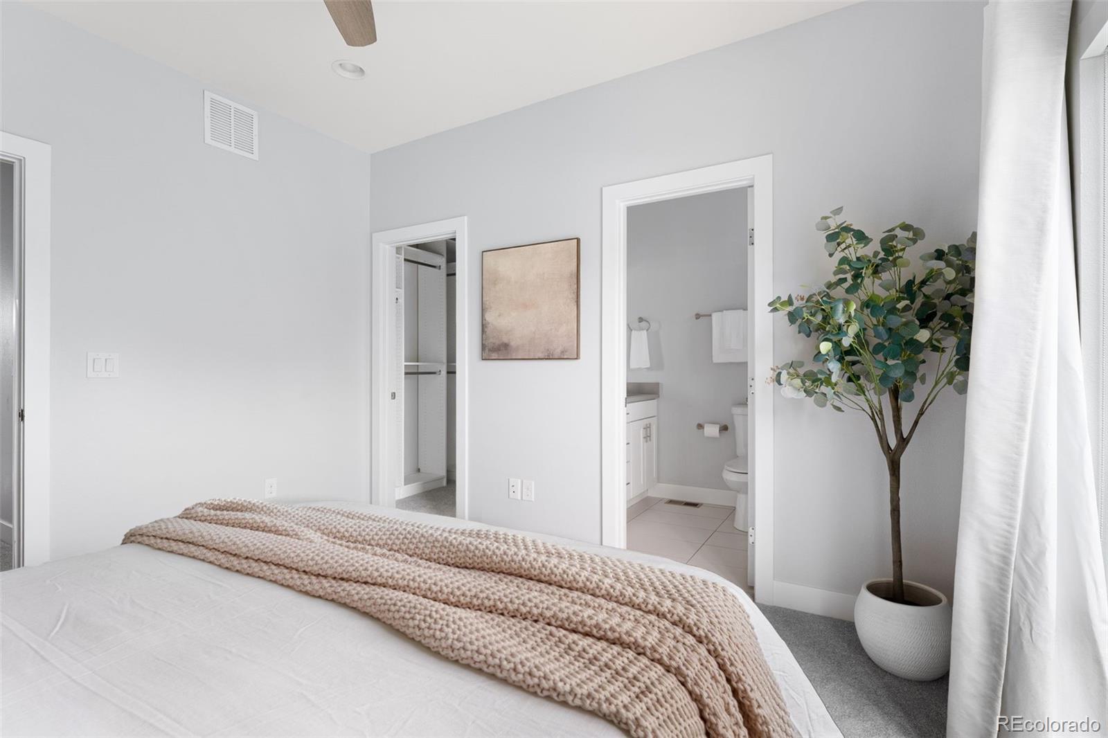 MLS Image #17 for 4400 e bails place,denver, Colorado