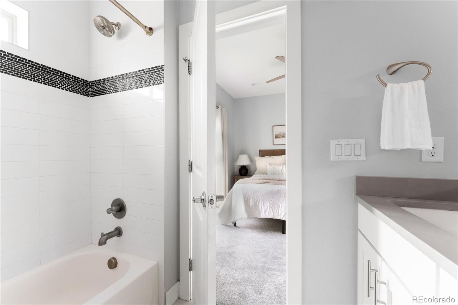 MLS Image #19 for 4400 e bails place,denver, Colorado
