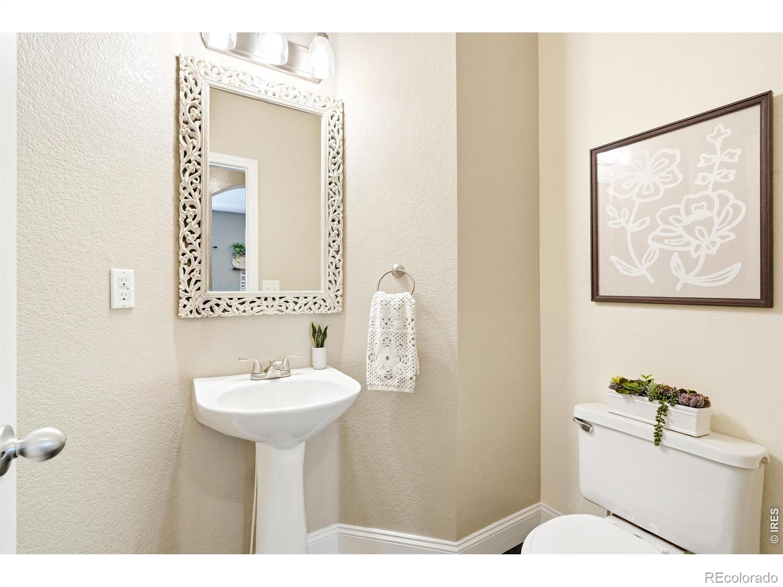 MLS Image #12 for 2708  sage creek road,fort collins, Colorado