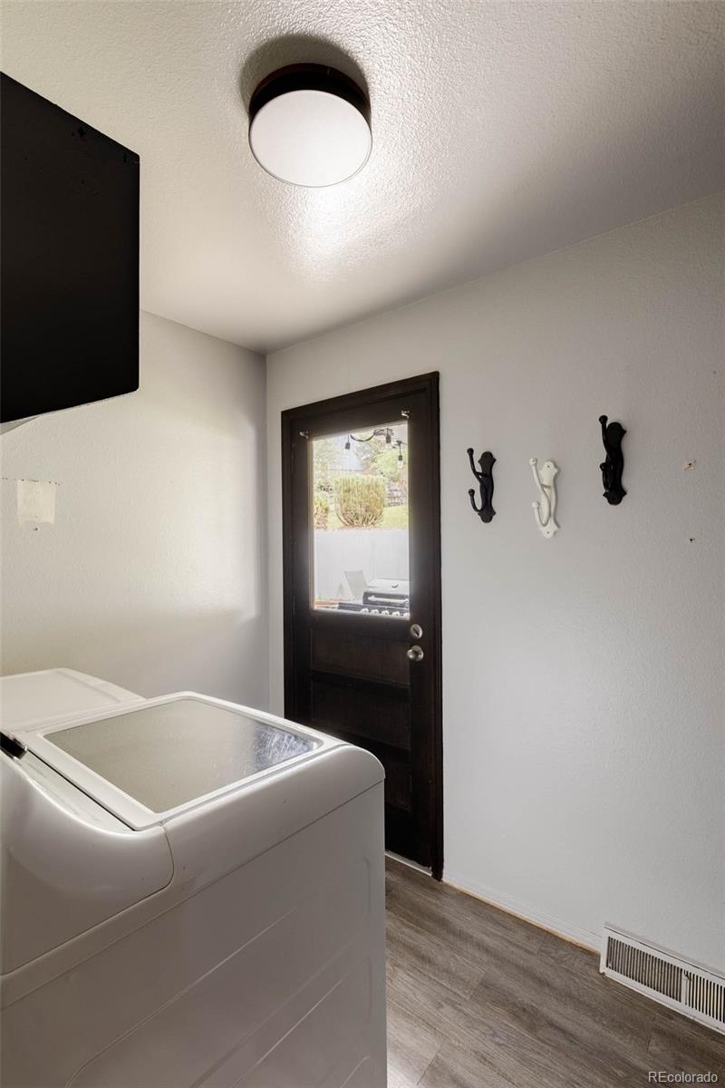 MLS Image #16 for 7392 s madison circle,centennial, Colorado