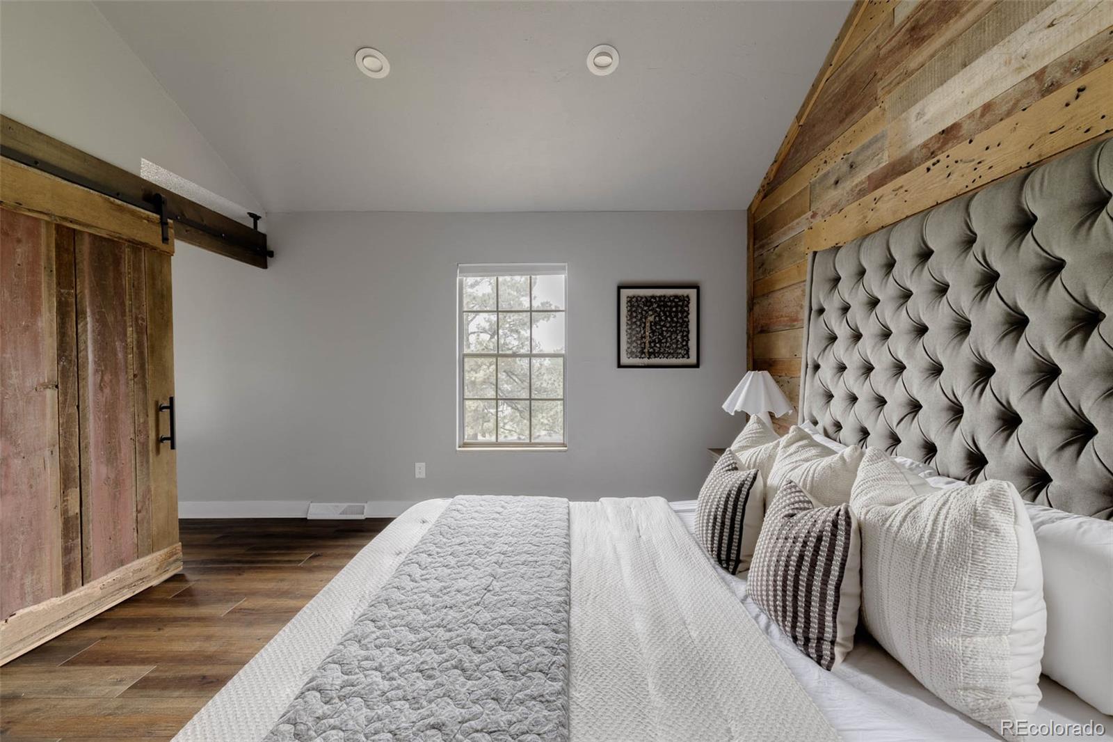 MLS Image #18 for 7392 s madison circle,centennial, Colorado