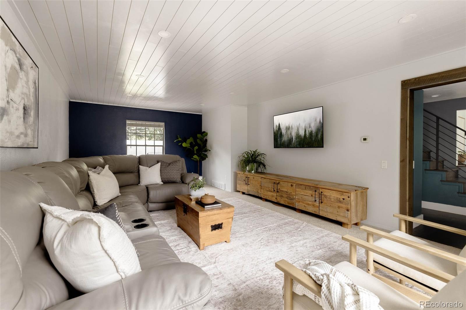 MLS Image #2 for 7392 s madison circle,centennial, Colorado