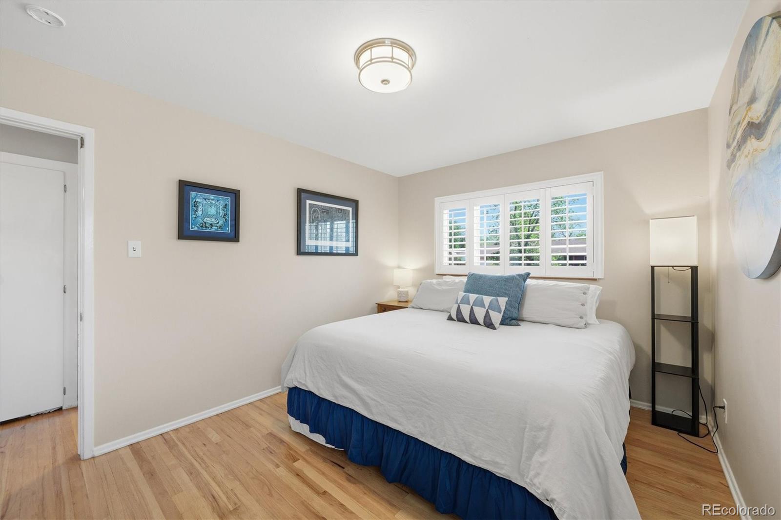 MLS Image #38 for 2955 s zurich court,denver, Colorado